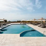 Evripus 3* Kastraki (Naxos)