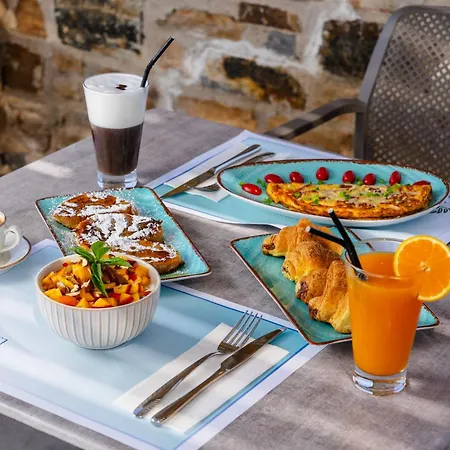 Evripus Hotel Kastrákion