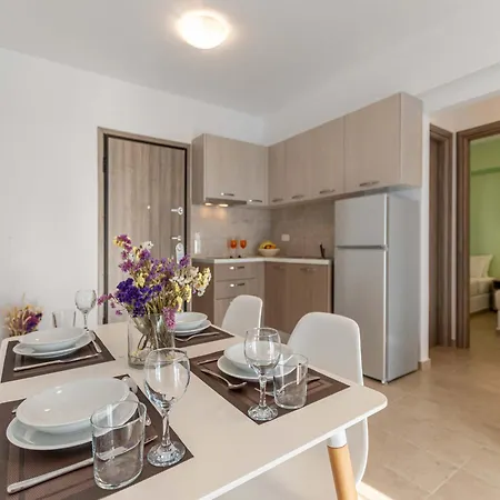Evripus Hotel