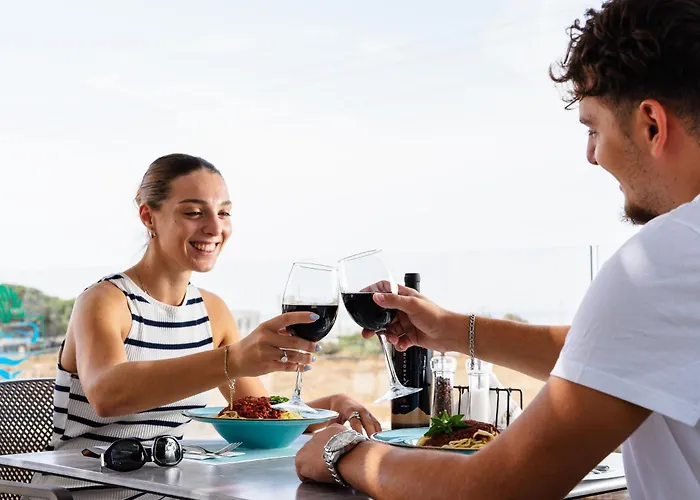 Evripus Отель 3*