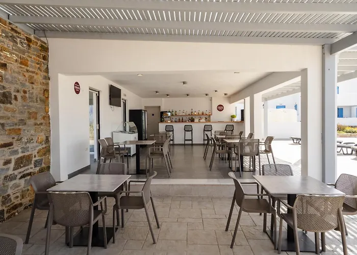 Отель Evripus 3*